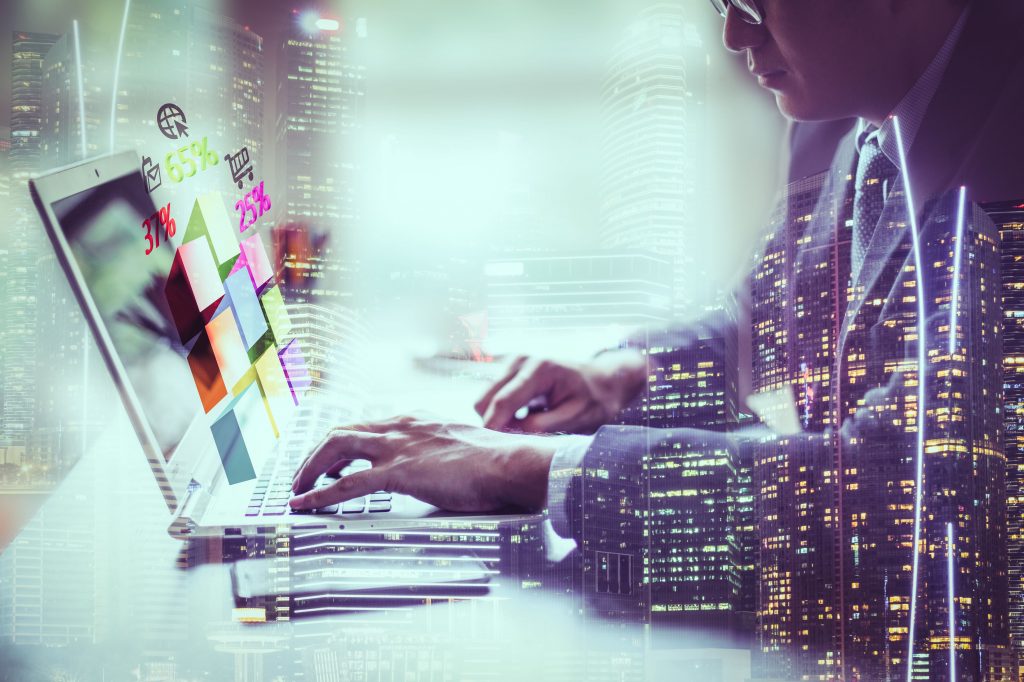 What are some of the advantages of forex trading?