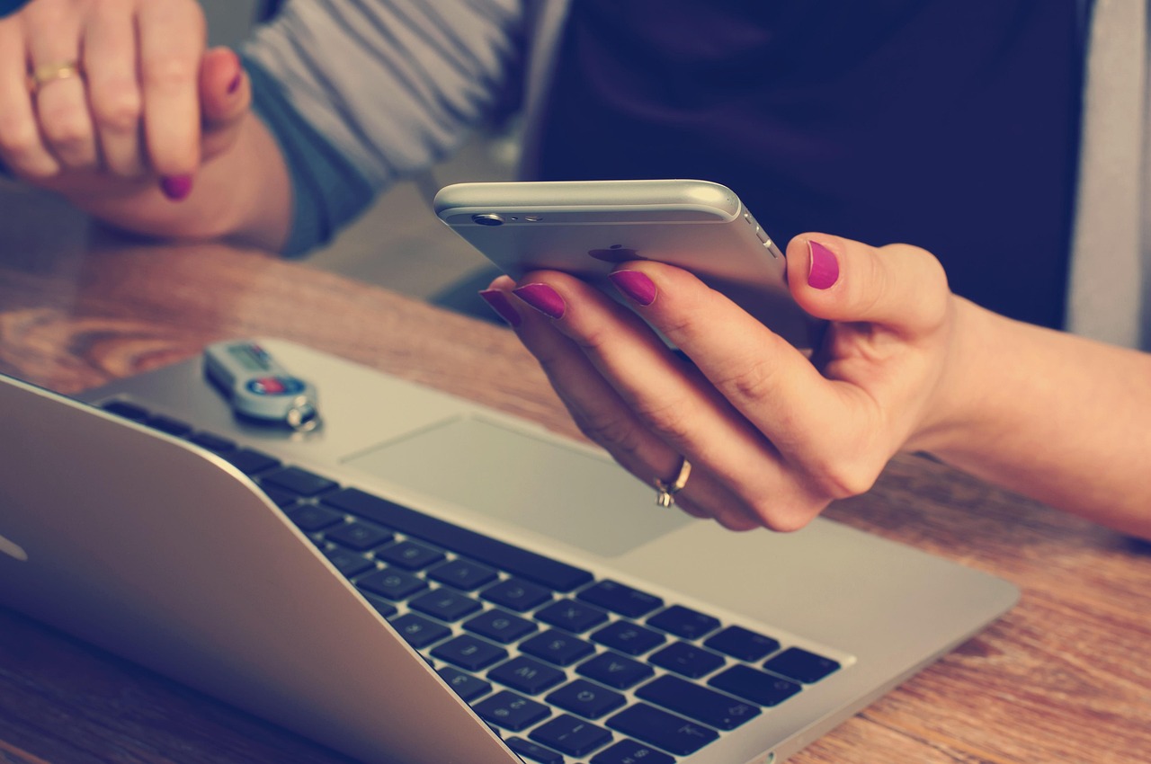 Office, business, accountant — First-Time Homebuyers: Navigating the Columbus Mortgage Market